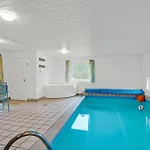 Dom wakacyjny Pet Friendly Home In Blavand With Sauna *