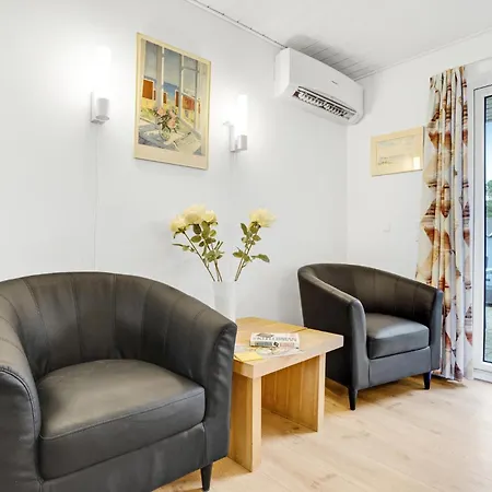 Hébergement de vacances Awesome In Blavand With Kitchen *