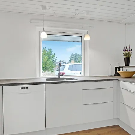 Hébergement de vacances Awesome In Blavand With Kitchen *