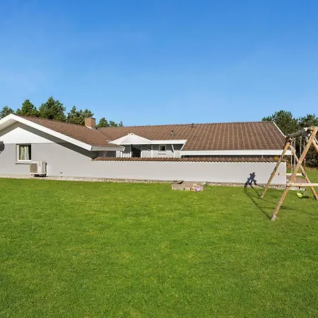 Hébergement de vacances Awesome In Blavand With Kitchen