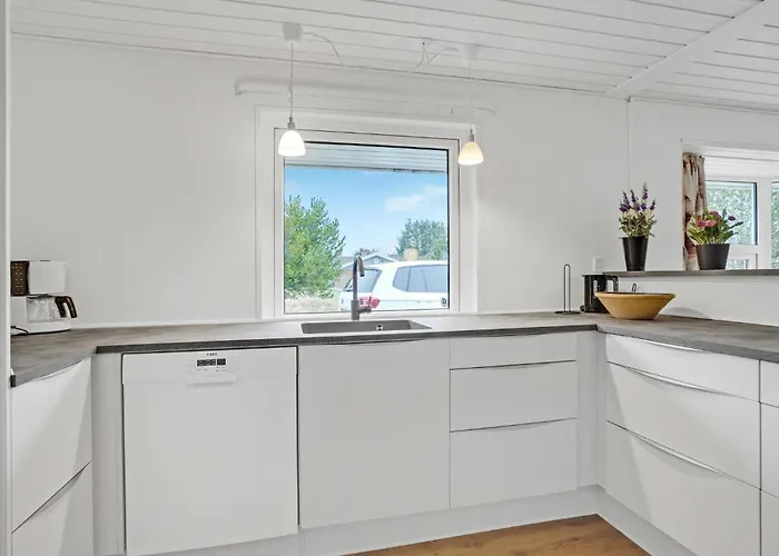 Сasa de vacaciones Awesome In With Kitchen *